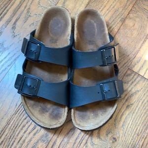 Girls Birkenstock sandals size 3.5